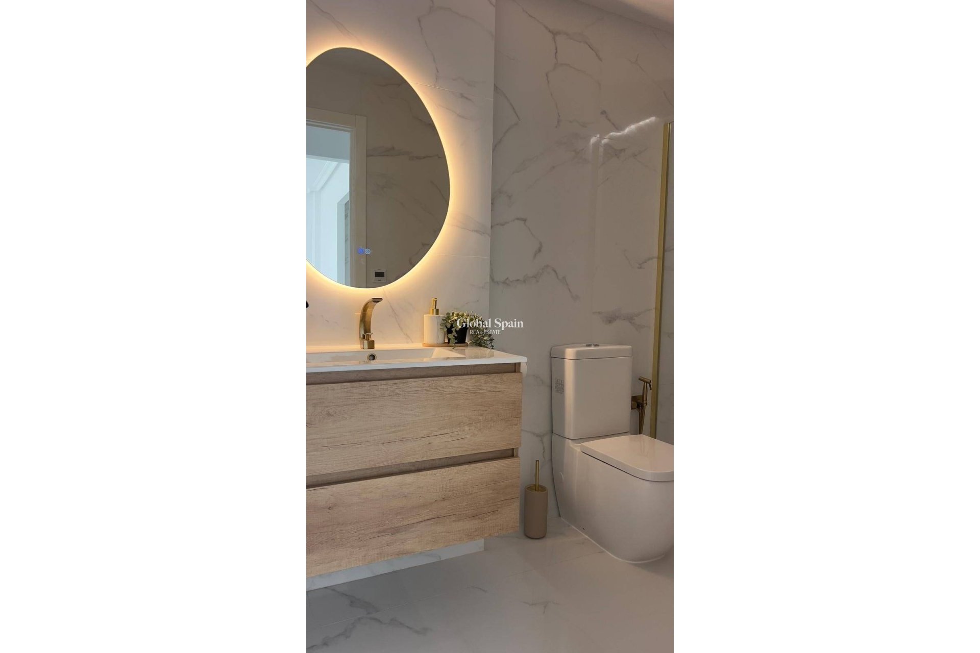 Resale - PENTHOUSE -
ORIHUELA COSTA - La Zenia