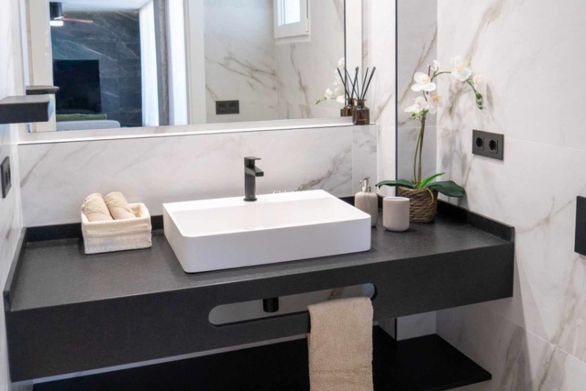 Resale - PENTHOUSE -
ORIHUELA COSTA - La Zenia