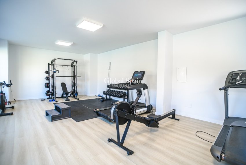 Resale - PENTHOUSE -
ORIHUELA COSTA - Los Altos