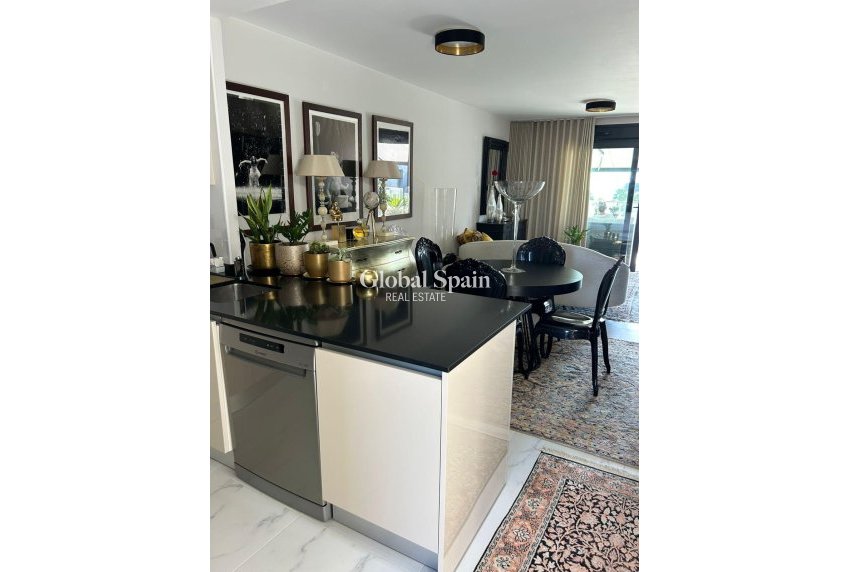 Resale - PENTHOUSE -
ORIHUELA COSTA - Playa Flamenca