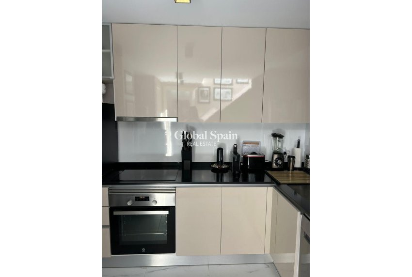 Resale - PENTHOUSE -
ORIHUELA COSTA - Playa Flamenca