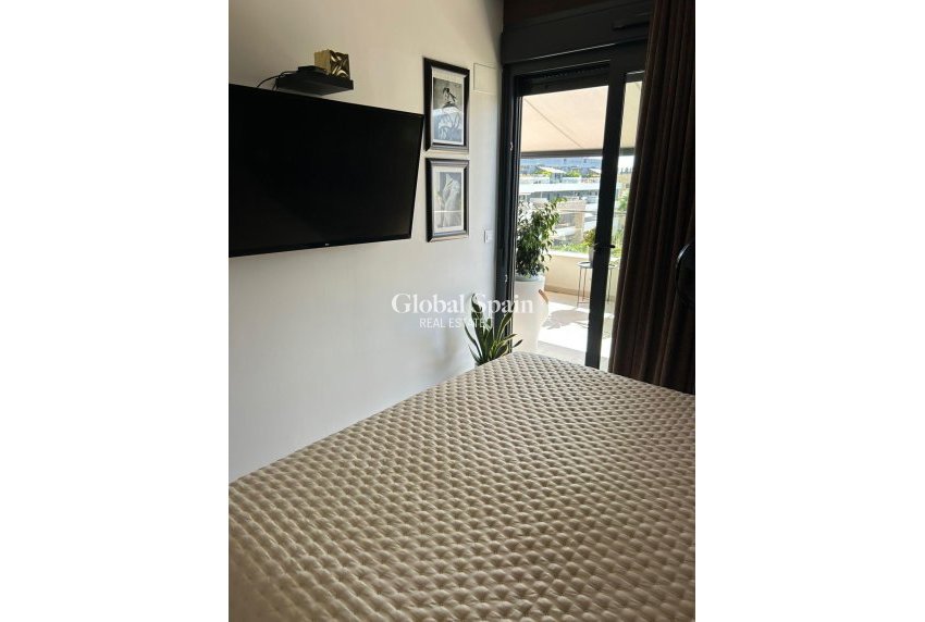 Resale - PENTHOUSE -
ORIHUELA COSTA - Playa Flamenca