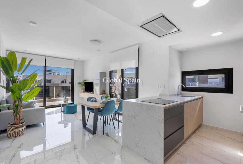 Resale - PENTHOUSE -
ORIHUELA COSTA - Playa Flamenca