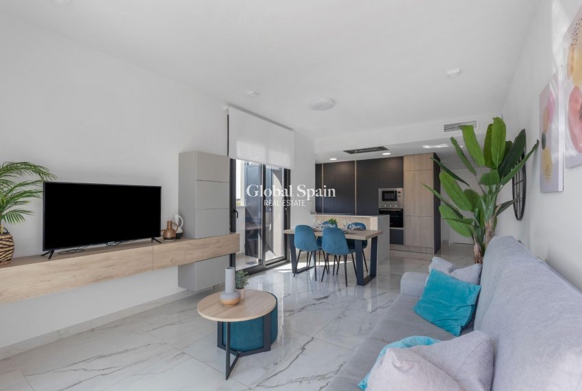 Resale - PENTHOUSE -
ORIHUELA COSTA - Playa Flamenca
