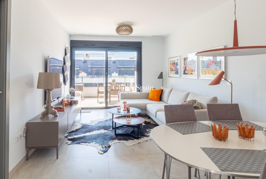 Resale - PENTHOUSE -
ORIHUELA COSTA - Playa Flamenca