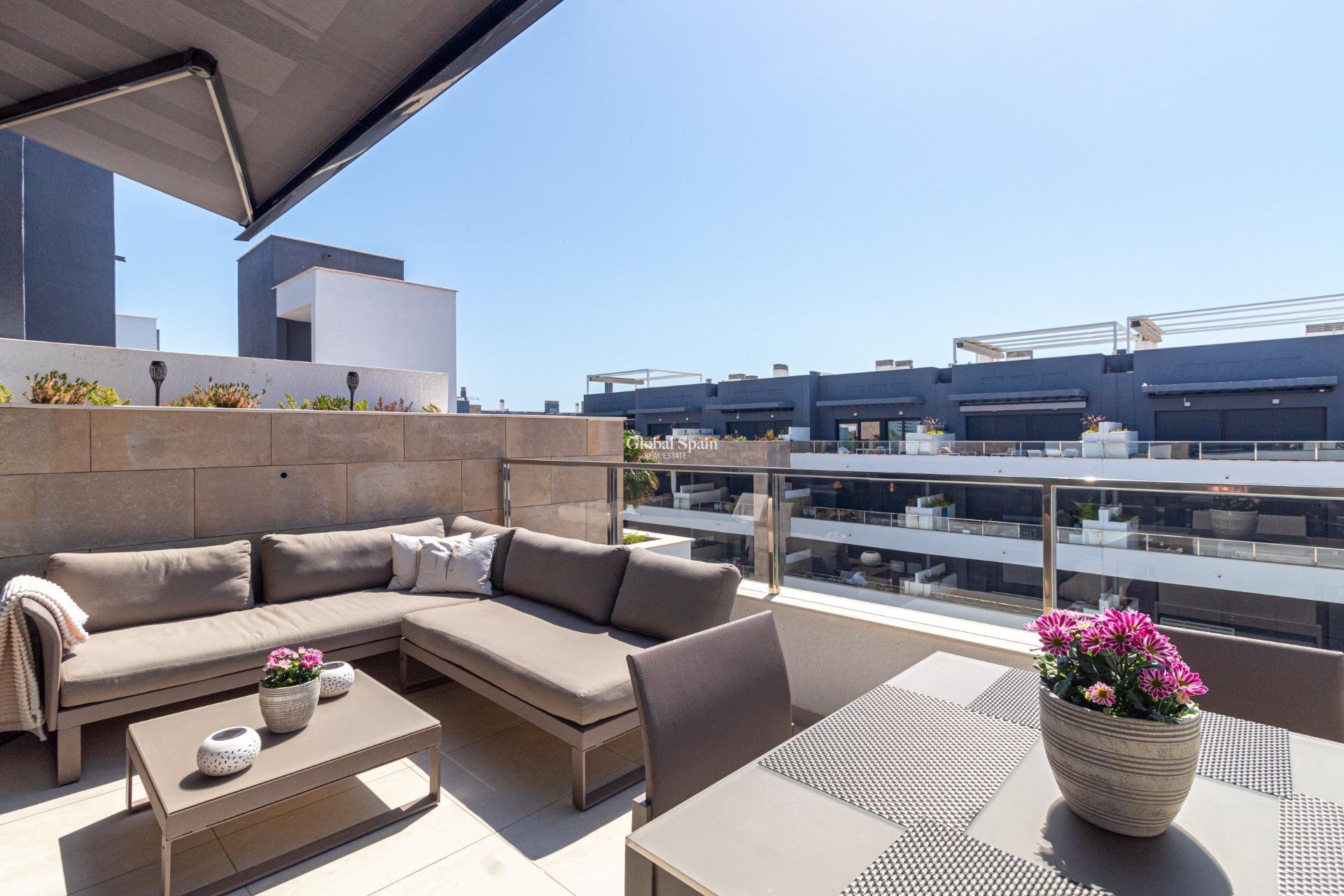 Resale - PENTHOUSE -
ORIHUELA COSTA - Playa Flamenca