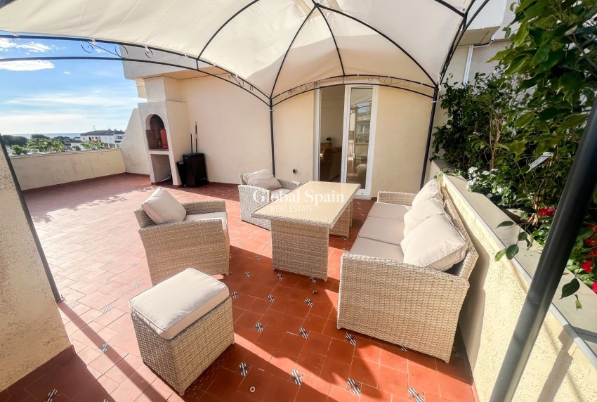 Resale - Penthouse -
ORIHUELA COSTA - Punta Prima