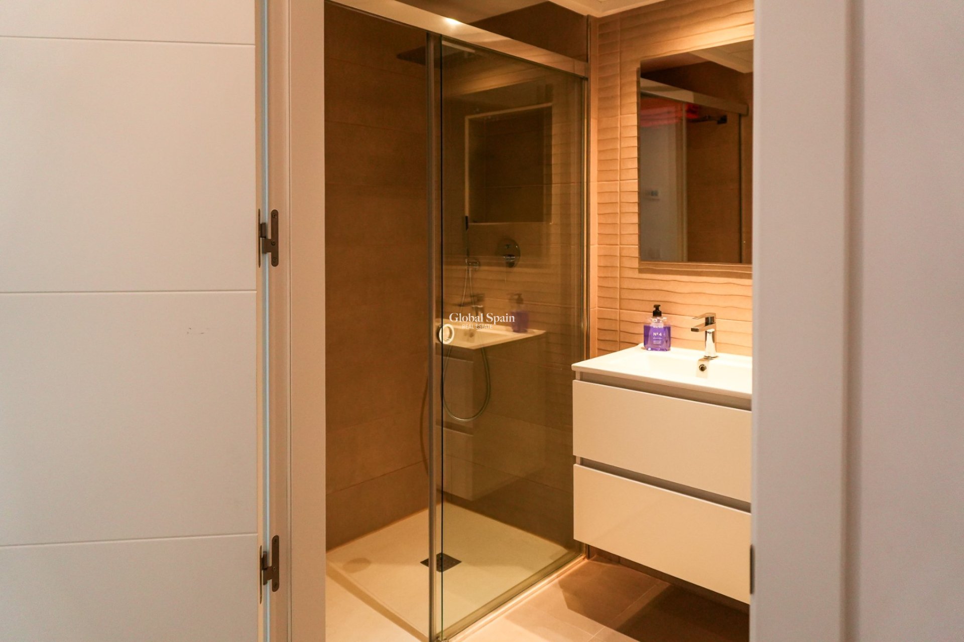 Resale - PENTHOUSE -
ORIHUELA COSTA - Punta Prima