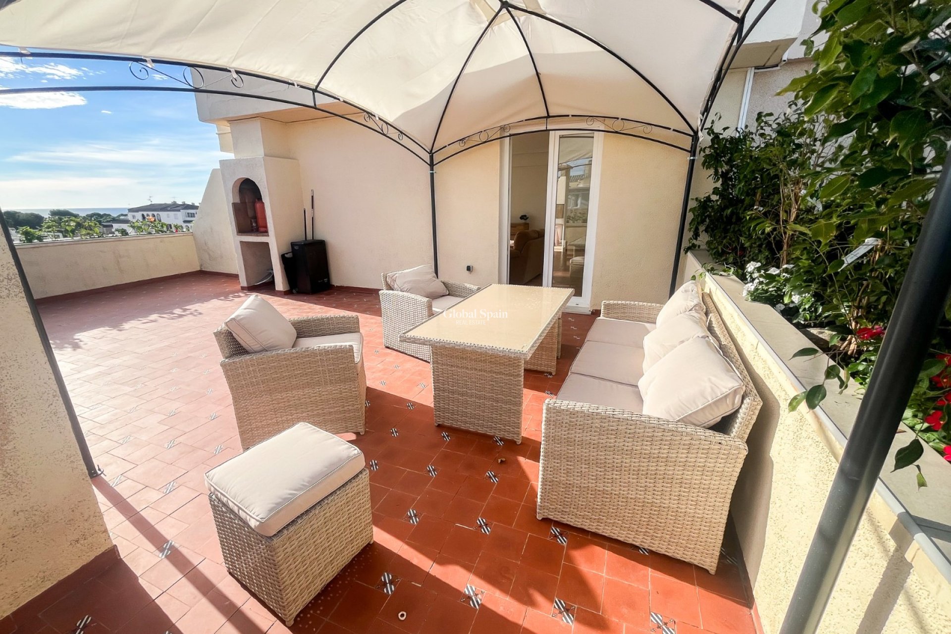 Resale - PENTHOUSE -
ORIHUELA COSTA - Punta Prima