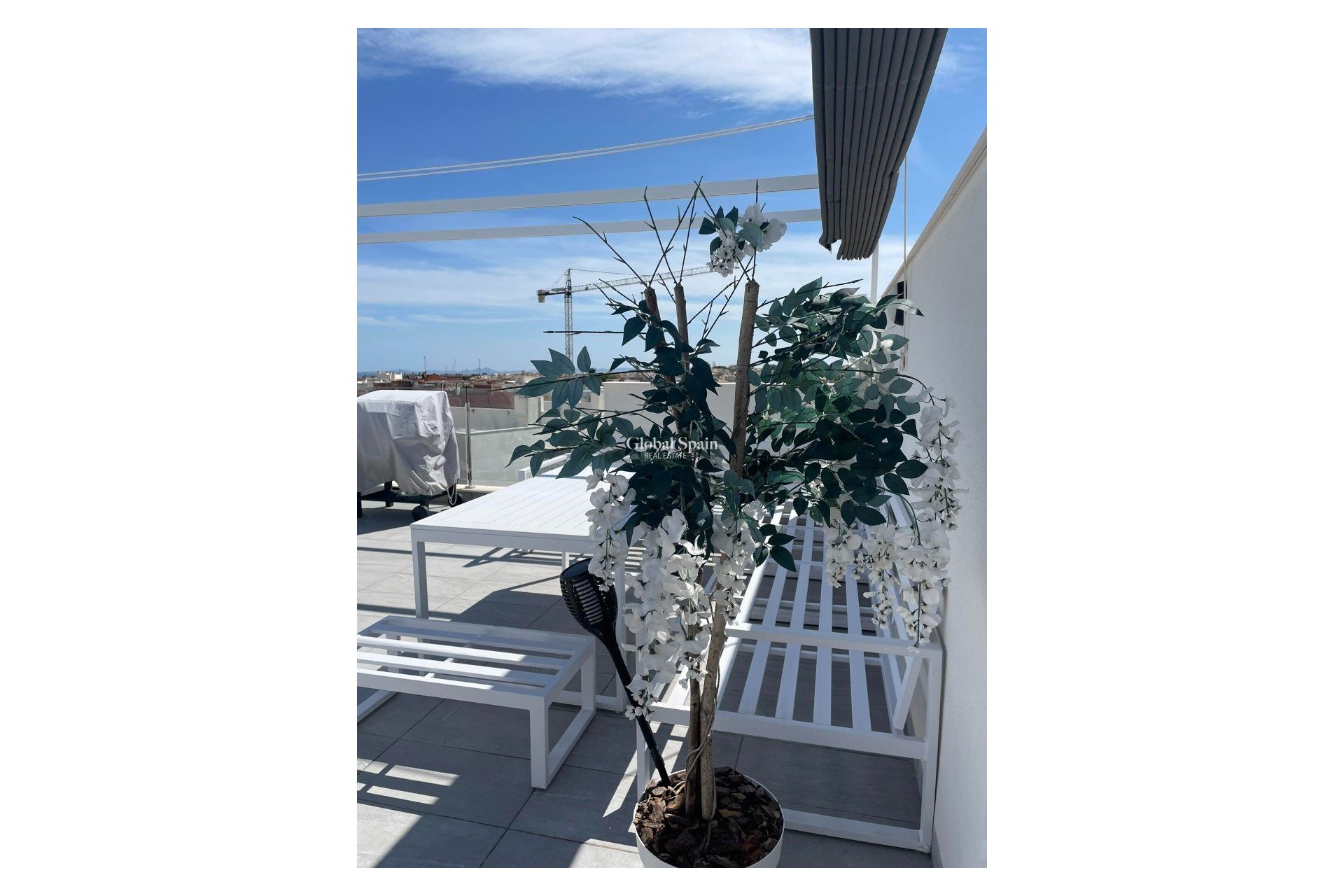 Resale - Penthouse -
ORIHUELA COSTA - VILLAMARTÍN