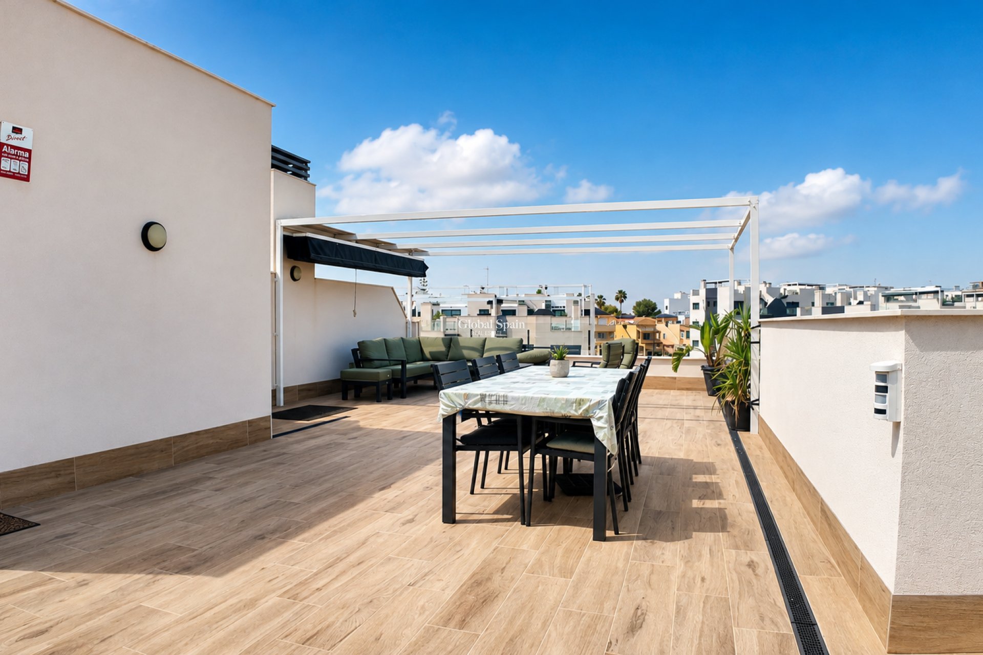 Resale - PENTHOUSE -
ORIHUELA COSTA - VILLAMARTÍN