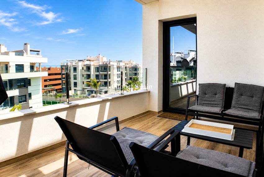 Resale - PENTHOUSE -
ORIHUELA COSTA - VILLAMARTÍN