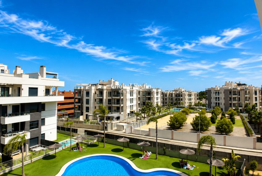 Resale - PENTHOUSE -
ORIHUELA COSTA - VILLAMARTÍN
