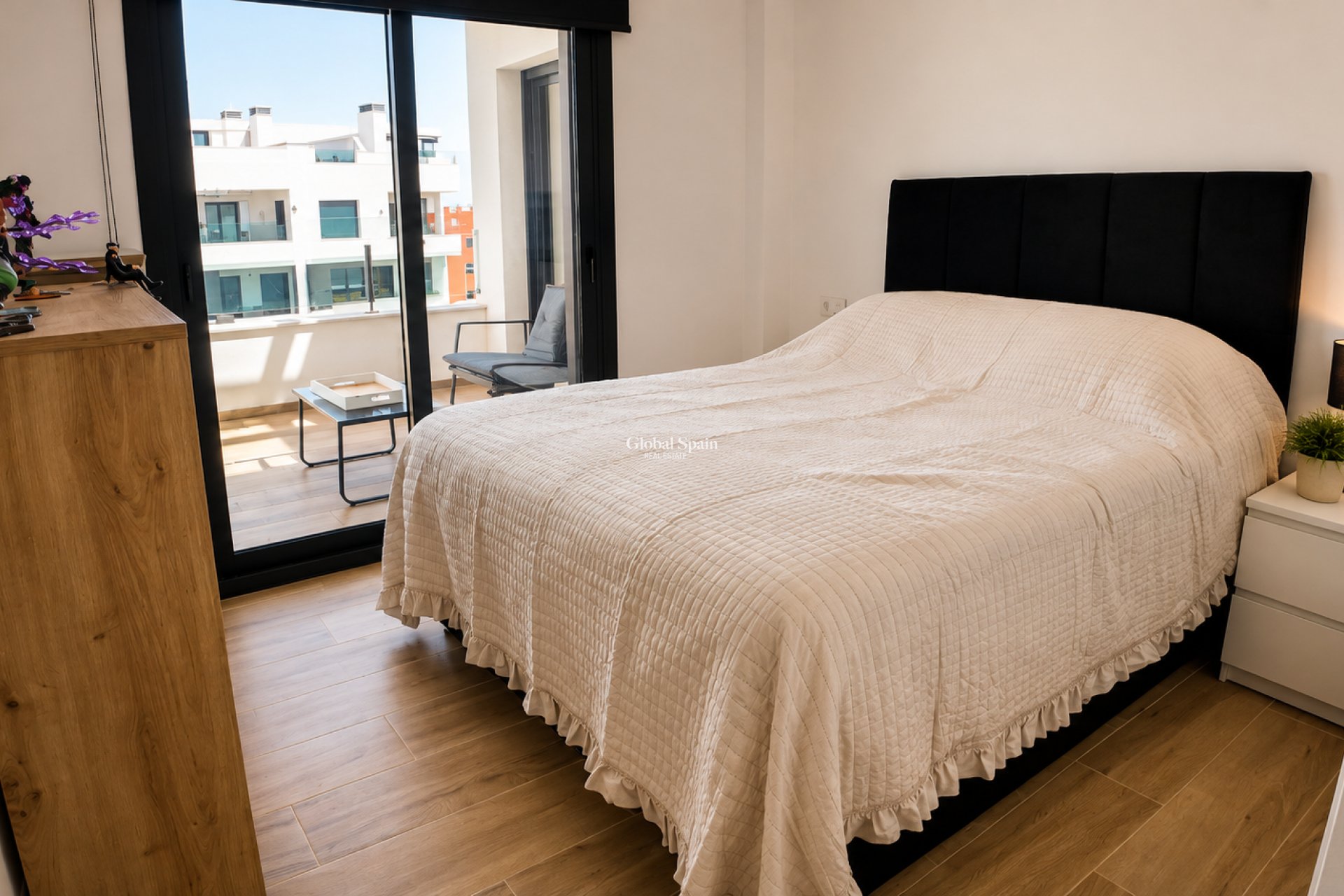 Resale - PENTHOUSE -
ORIHUELA COSTA - VILLAMARTÍN