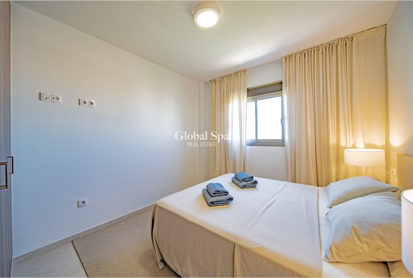Resale - PENTHOUSE -
ORIHUELA COSTA - VILLAMARTÍN