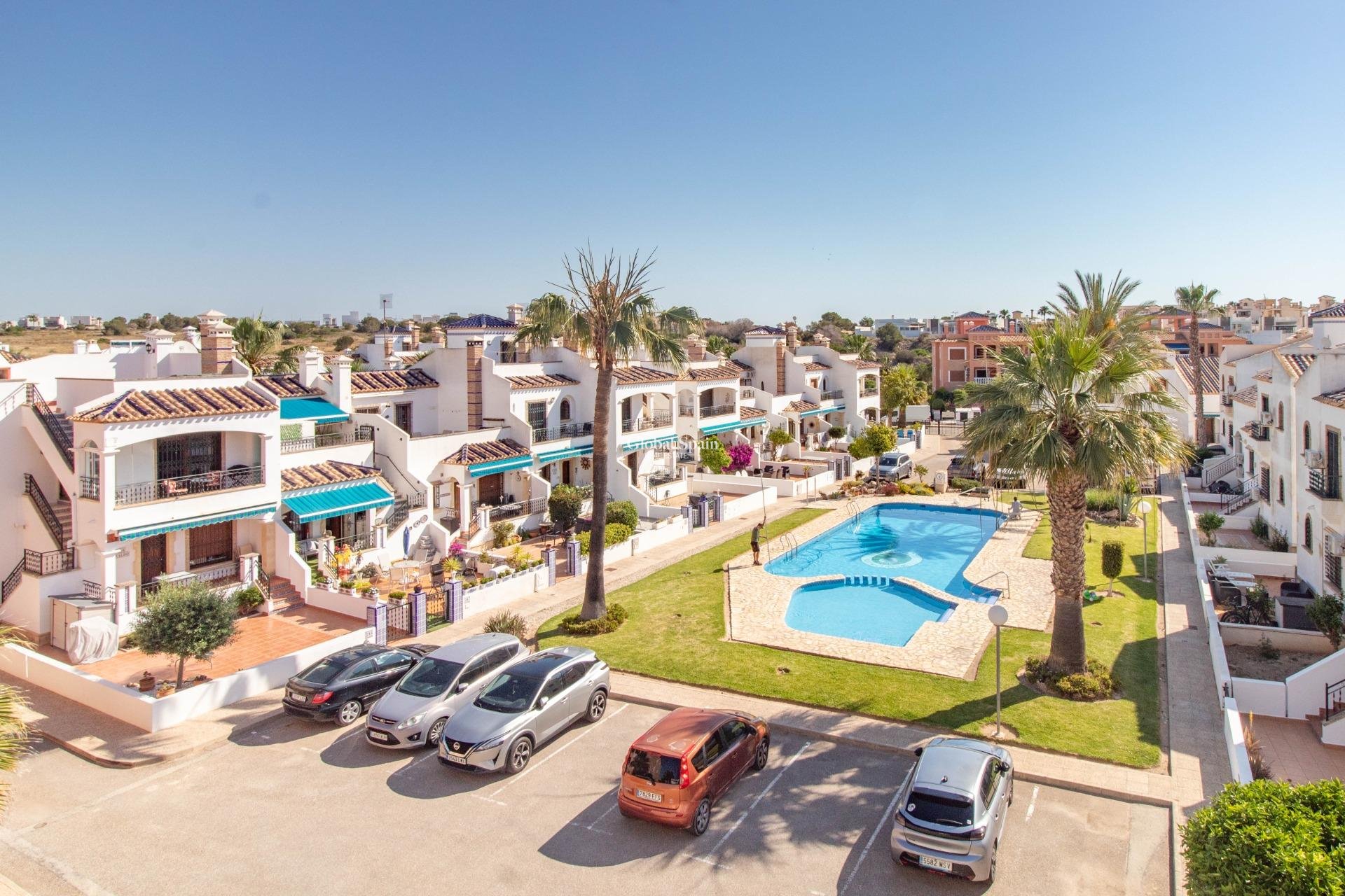 Resale - Penthouse -
ORIHUELA COSTA - VILLAMARTÍN