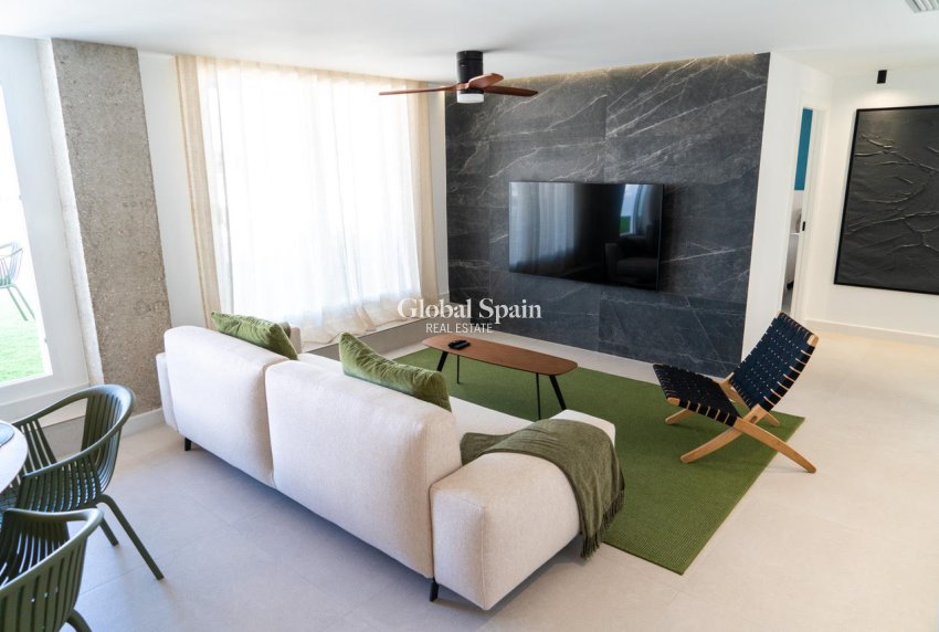 Resale - PENTHOUSE -
ORIHUELA - Inland