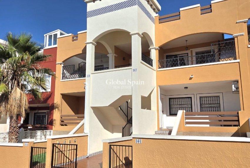 Resale - PENTHOUSE -
ORIHUELA - Inland