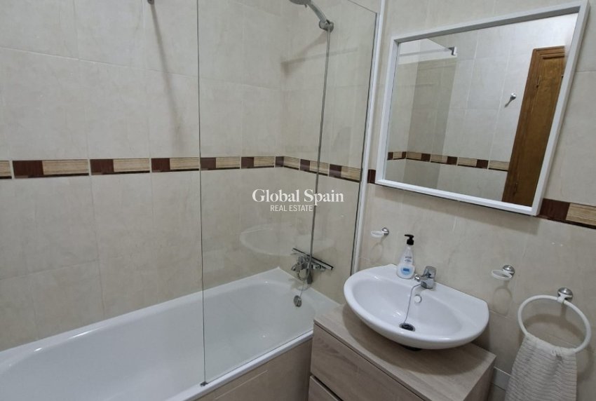 Resale - PENTHOUSE -
ORIHUELA - Inland