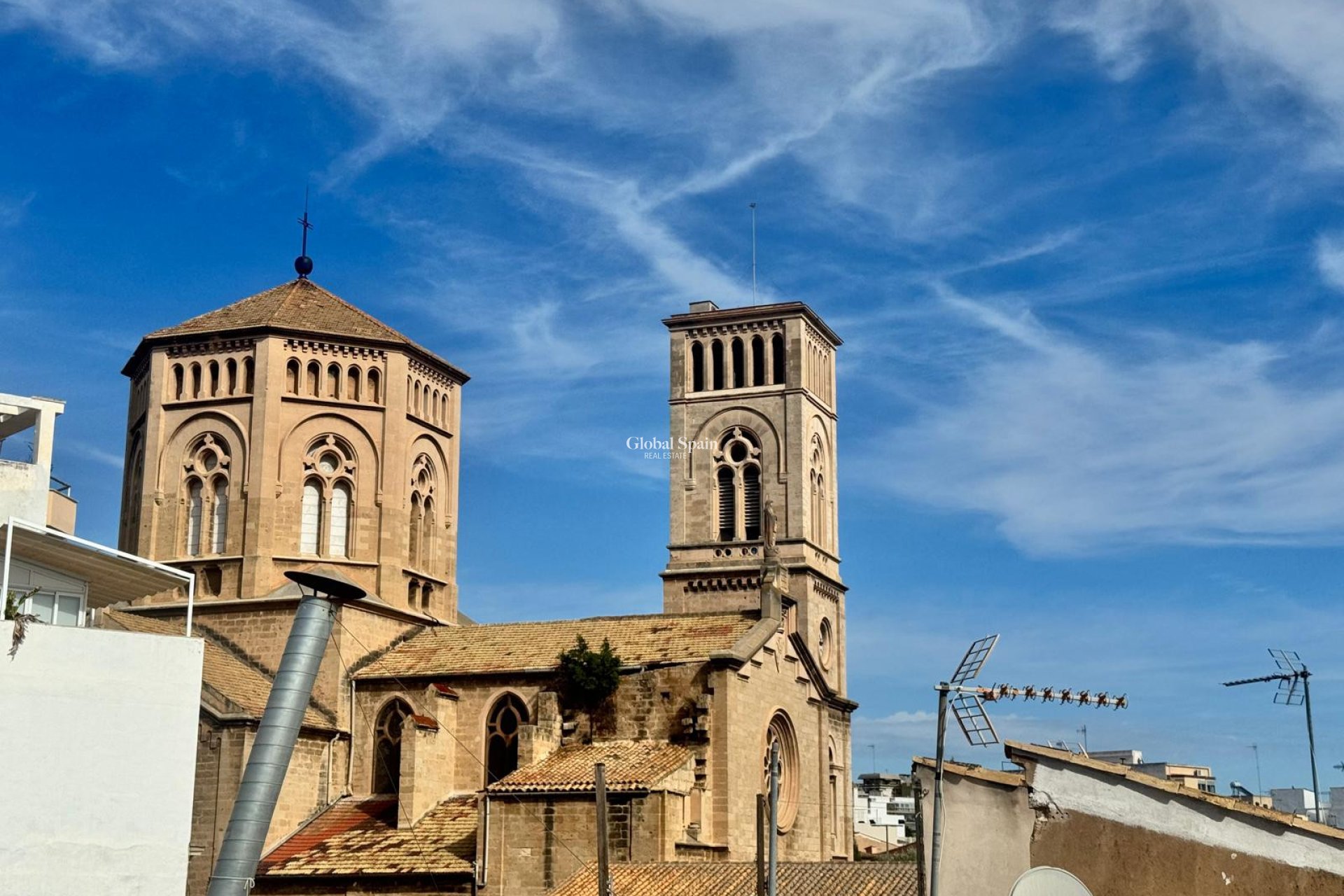 Resale - PENTHOUSE -
PALMA