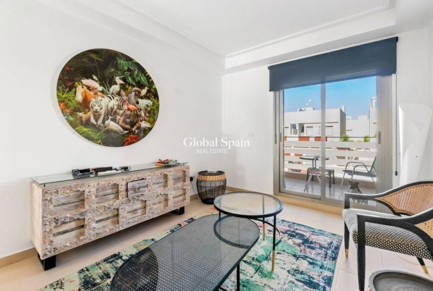 Resale - PENTHOUSE -
PILAR DE LA HORADADA - Costa Blanca