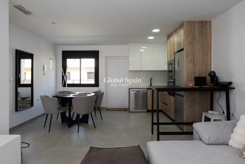 Resale - PENTHOUSE -
PILAR DE LA HORADADA - Costa Blanca