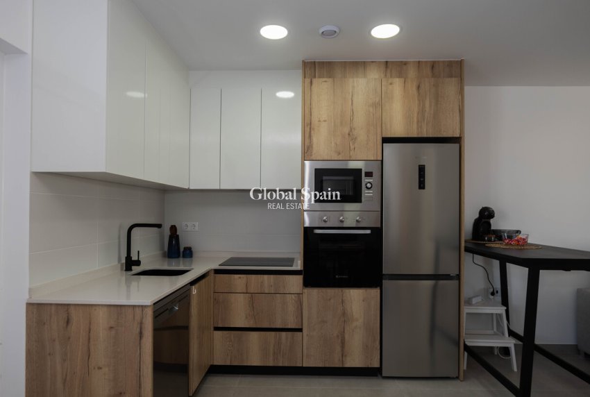 Resale - PENTHOUSE -
PILAR DE LA HORADADA - Costa Blanca