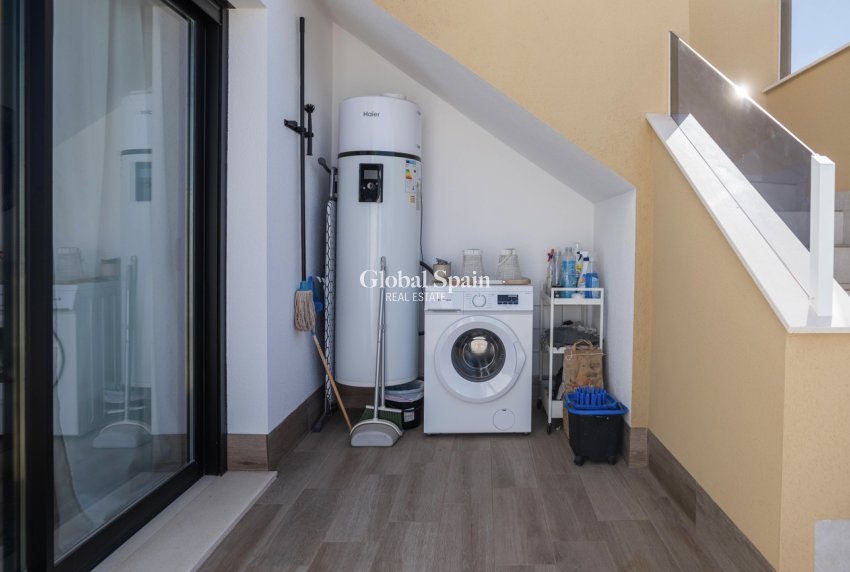 Resale - PENTHOUSE -
PILAR DE LA HORADADA - Costa Blanca