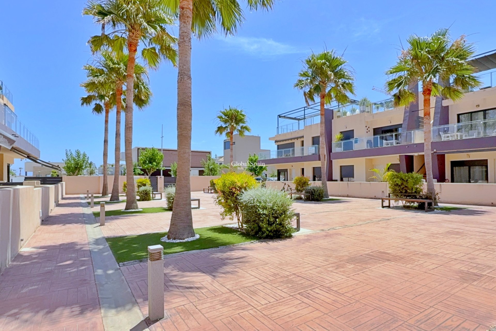 Resale - PENTHOUSE -
PILAR DE LA HORADADA - Costa Blanca