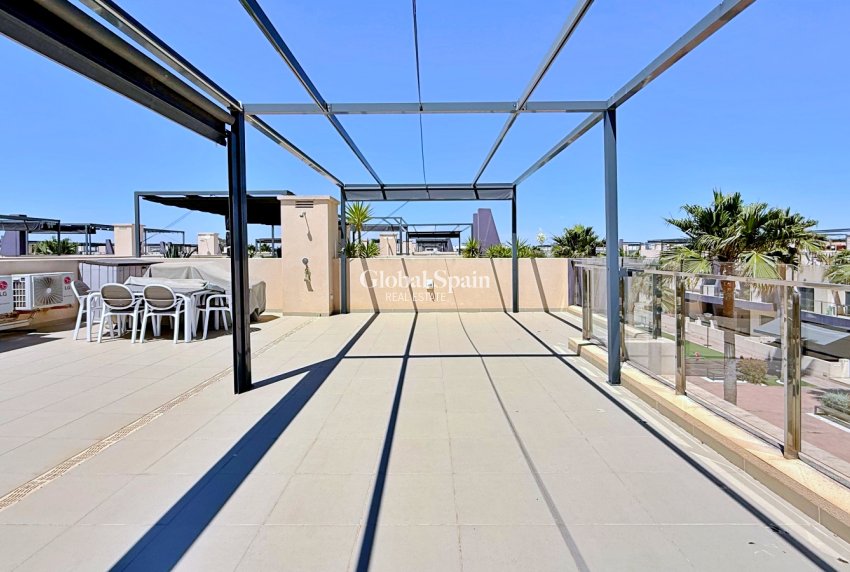 Resale - PENTHOUSE -
PILAR DE LA HORADADA - Costa Blanca