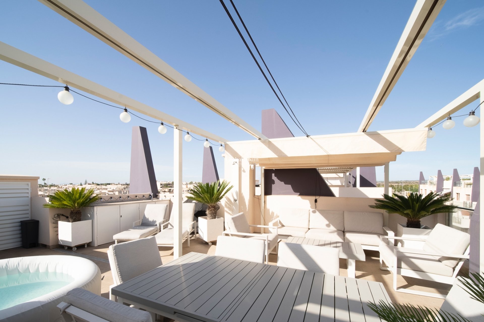 Resale - Penthouse -
PILAR DE LA HORADADA - MIL PALMERAS 