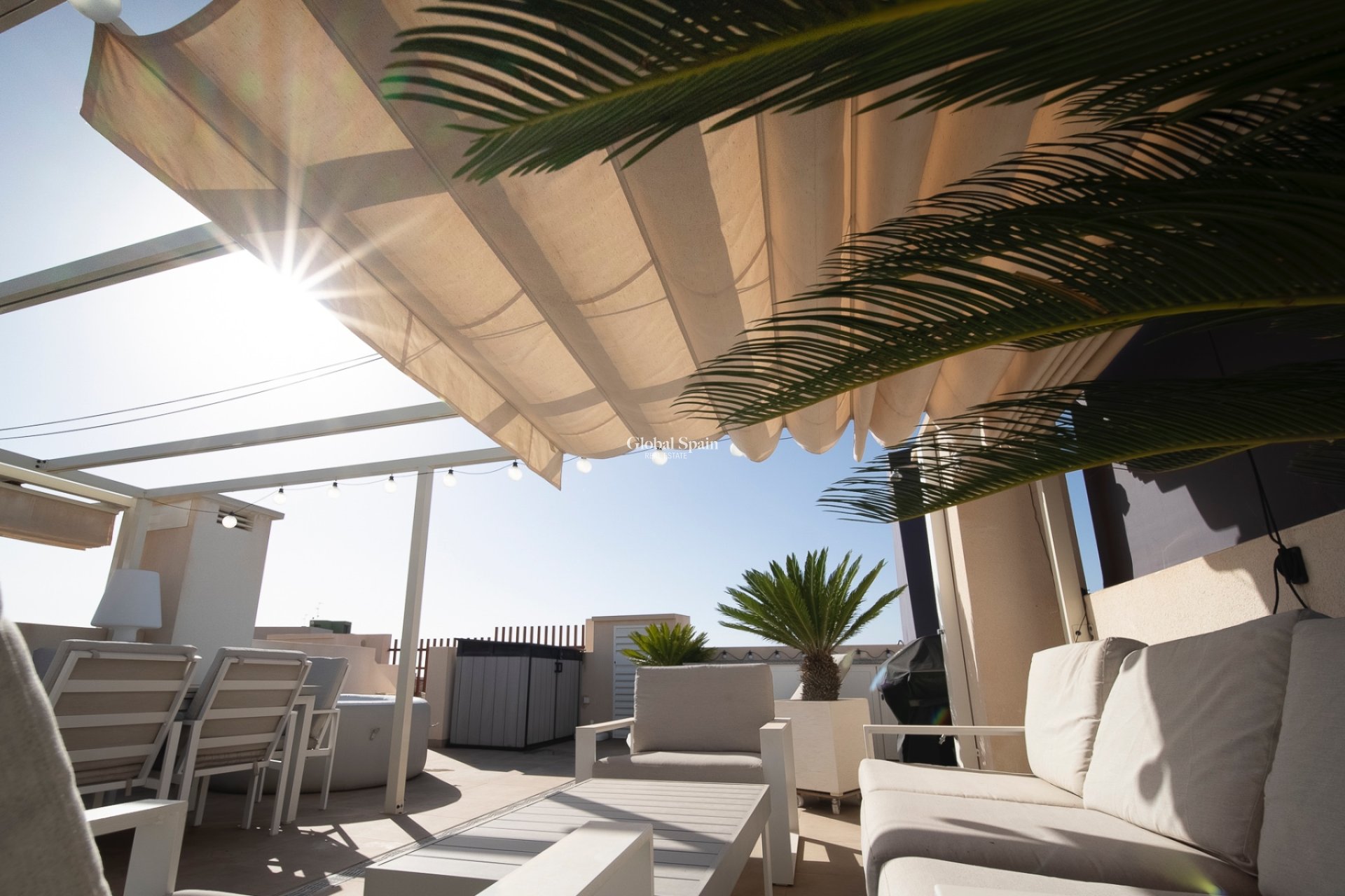 Resale - Penthouse -
PILAR DE LA HORADADA - MIL PALMERAS 