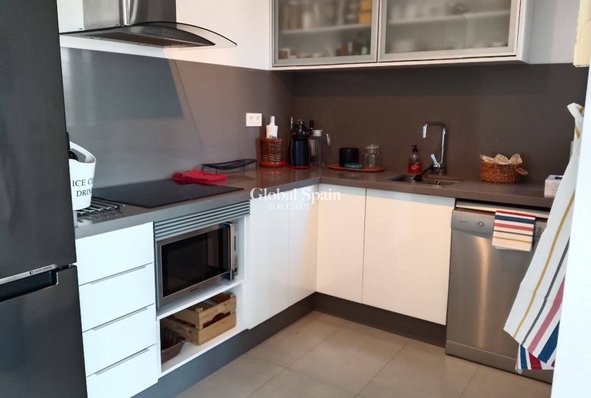 Resale - PENTHOUSE -
PILAR DE LA HORADADA - PUEBLO LATINO
