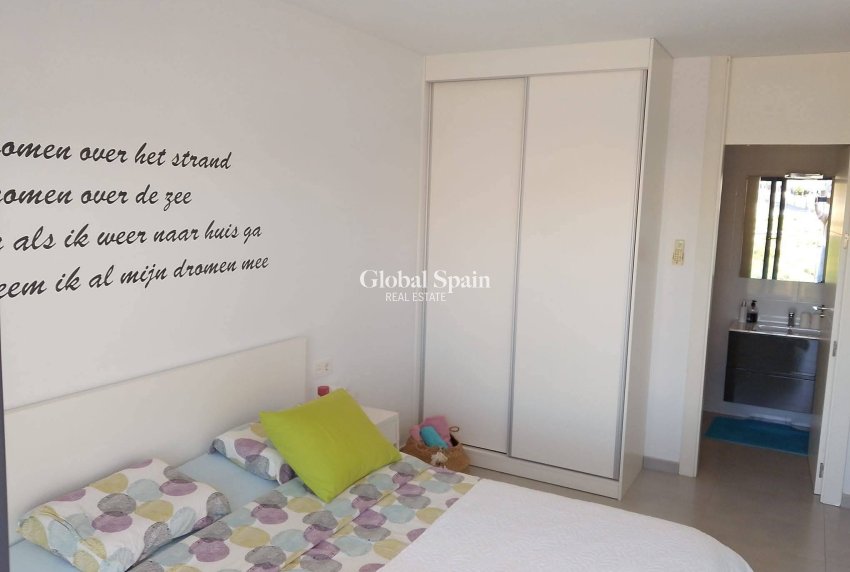 Resale - PENTHOUSE -
PILAR DE LA HORADADA - PUEBLO LATINO