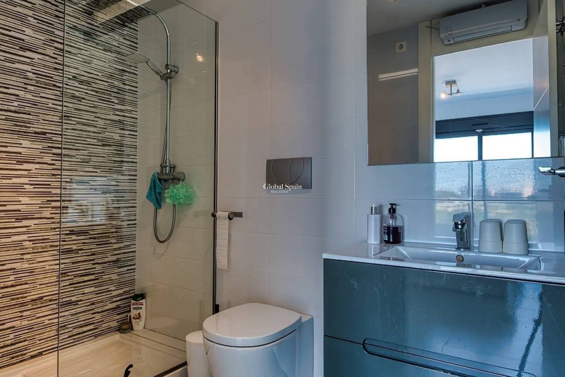 Resale - PENTHOUSE -
PILAR DE LA HORADADA - PUEBLO LATINO