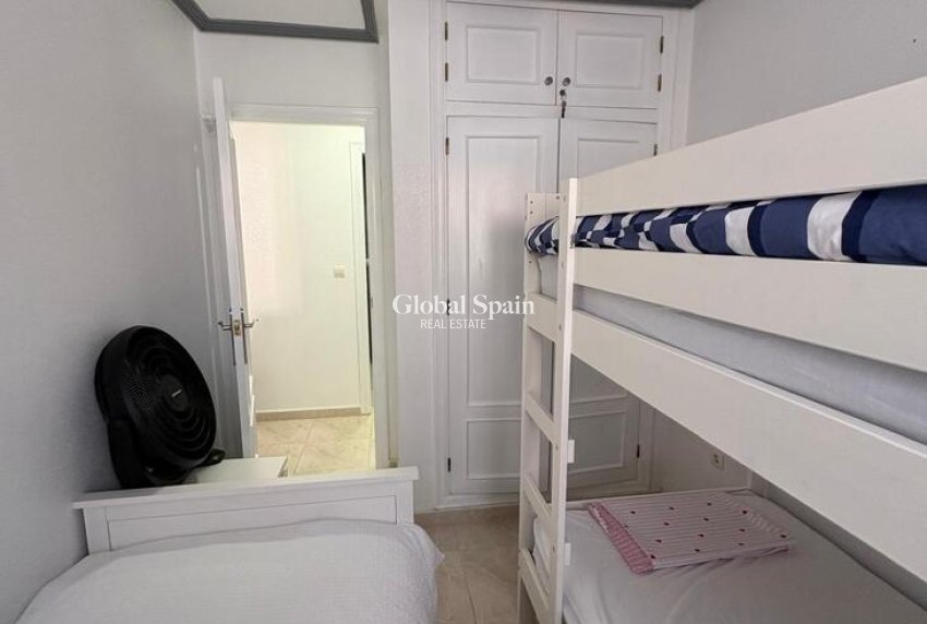 Resale - PENTHOUSE -
PLAYA FLAMENCA - Costa Blanca