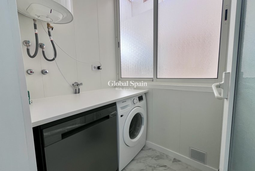 Resale - PENTHOUSE -
PLAYA FLAMENCA - Costa Blanca