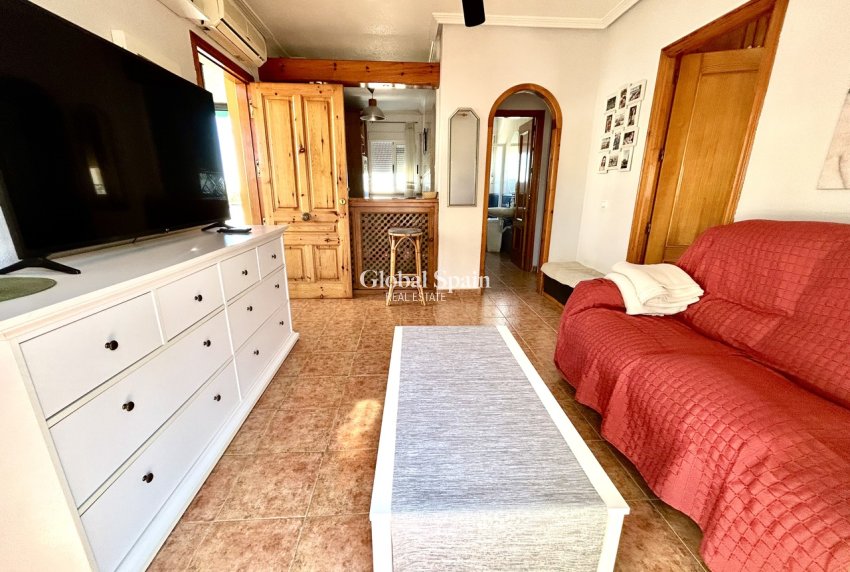 Resale - PENTHOUSE -
PLAYA FLAMENCA - Costa Blanca