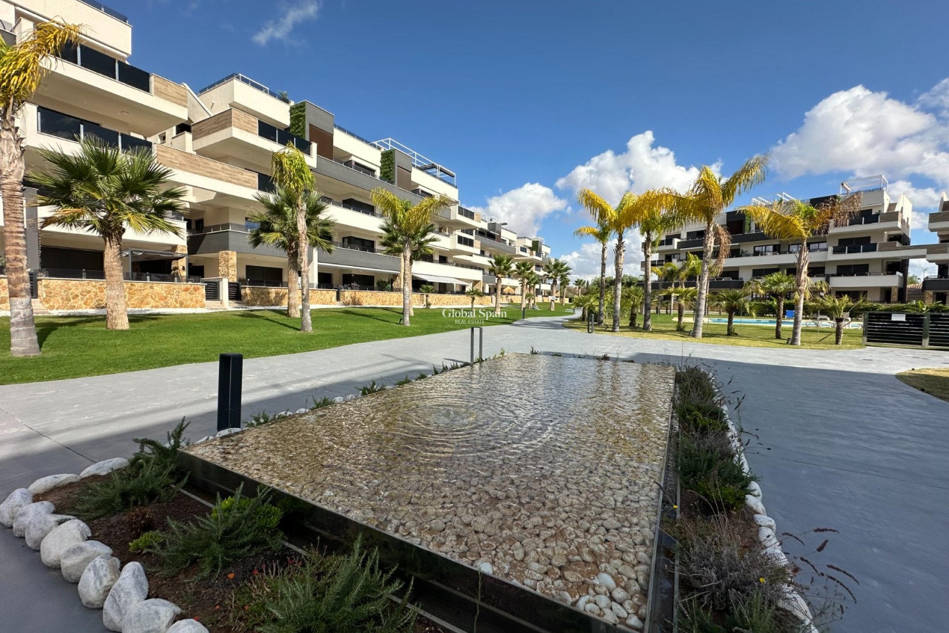 Resale - Penthouse -
PLAYA FLAMENCA