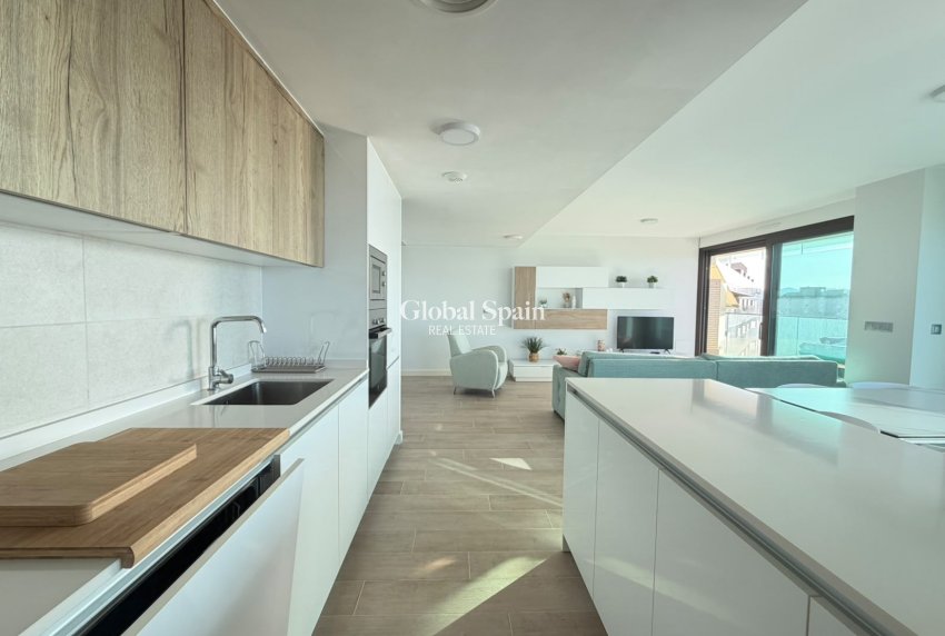 Resale - PENTHOUSE -
PLAYA HONDA - Costa Calida