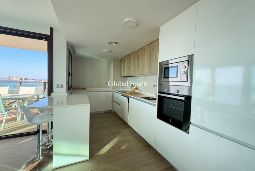 Resale - PENTHOUSE -
PLAYA HONDA - Costa Calida