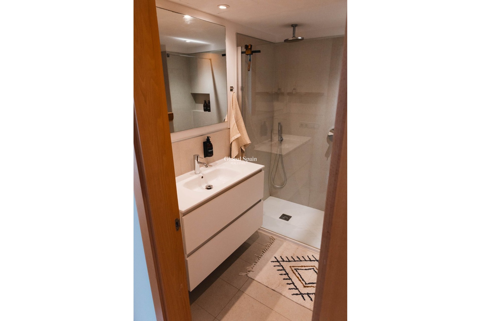 Resale - Penthouse -
Puerto Pollensa - optional location detail