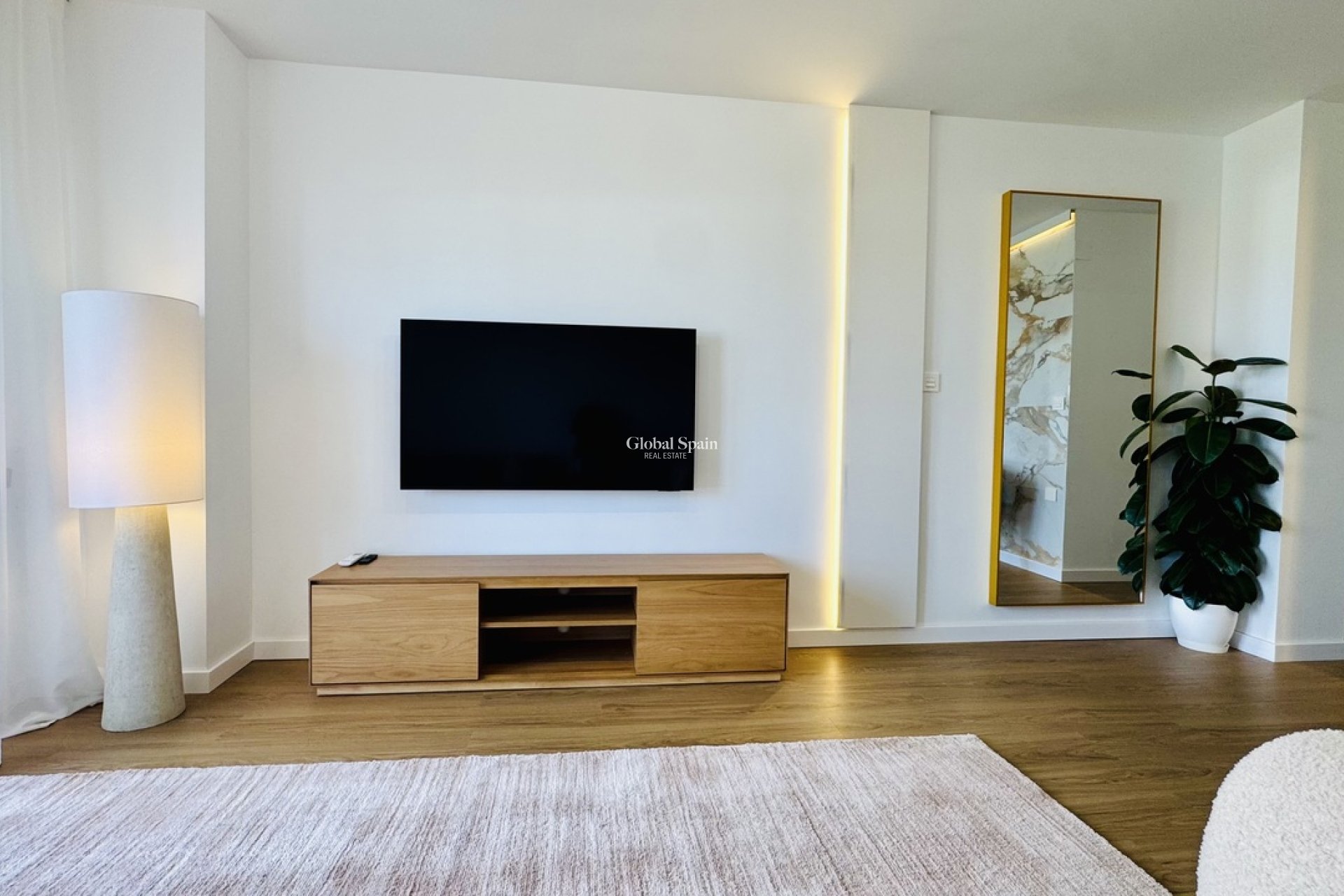 Resale - PENTHOUSE -
PUNTA PRIMA - Costa Blanca
