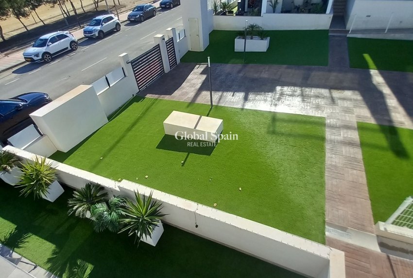 Resale - PENTHOUSE -
SAN MIGUEL DE SALINAS - Costa Blanca