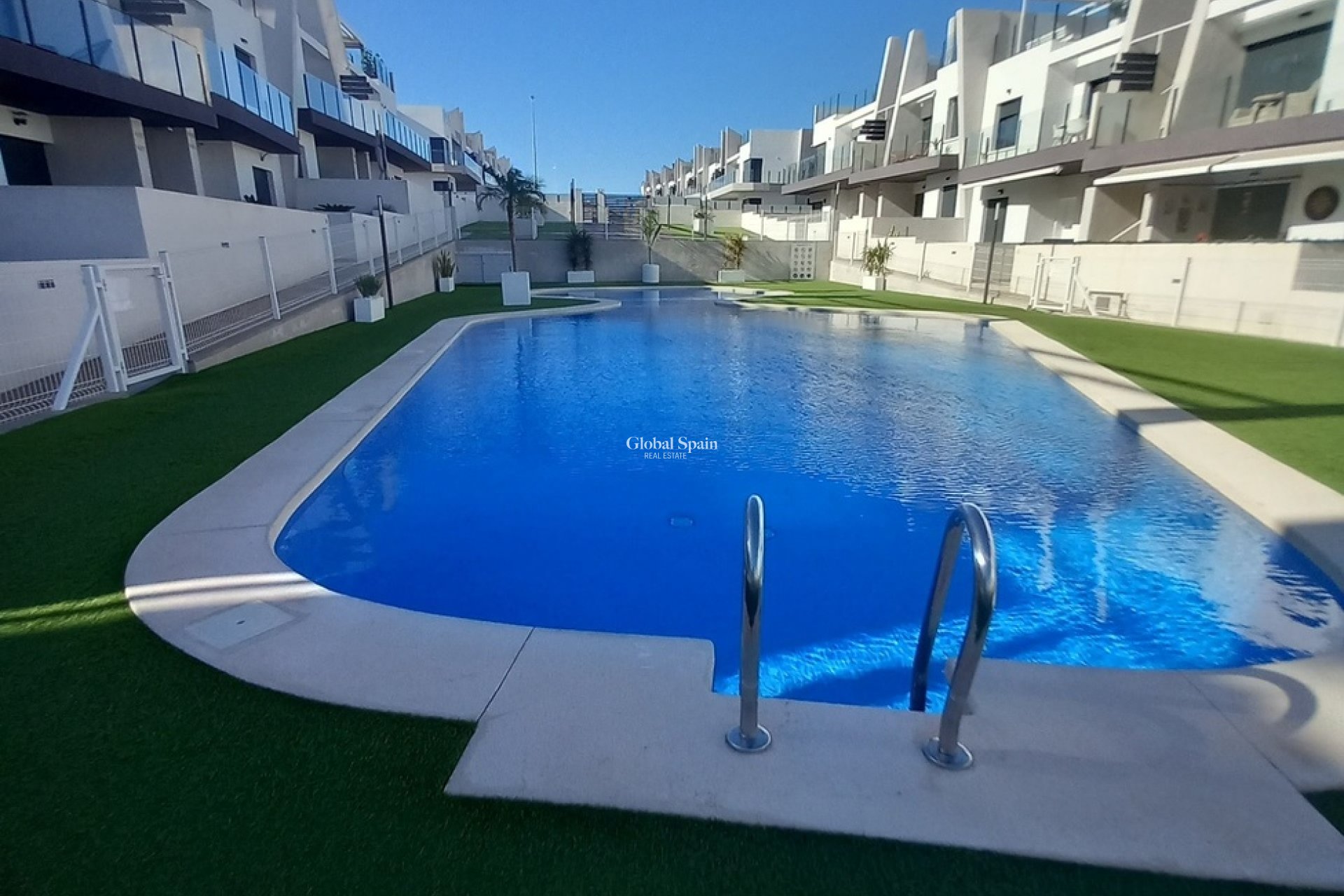 Resale - PENTHOUSE -
SAN MIGUEL DE SALINAS - Costa Blanca