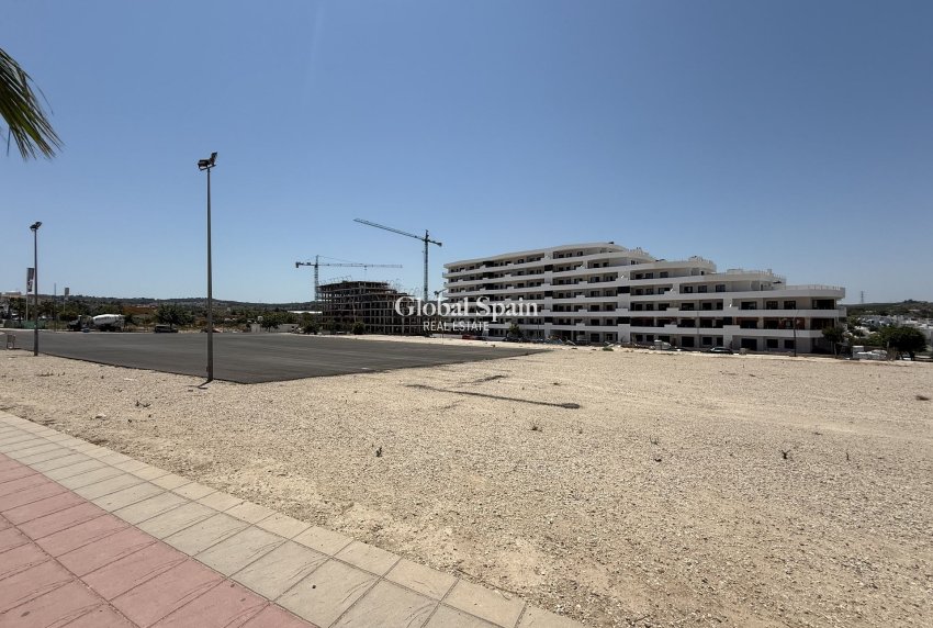 Resale - PENTHOUSE -
SAN MIGUEL DE SALINAS - Inland