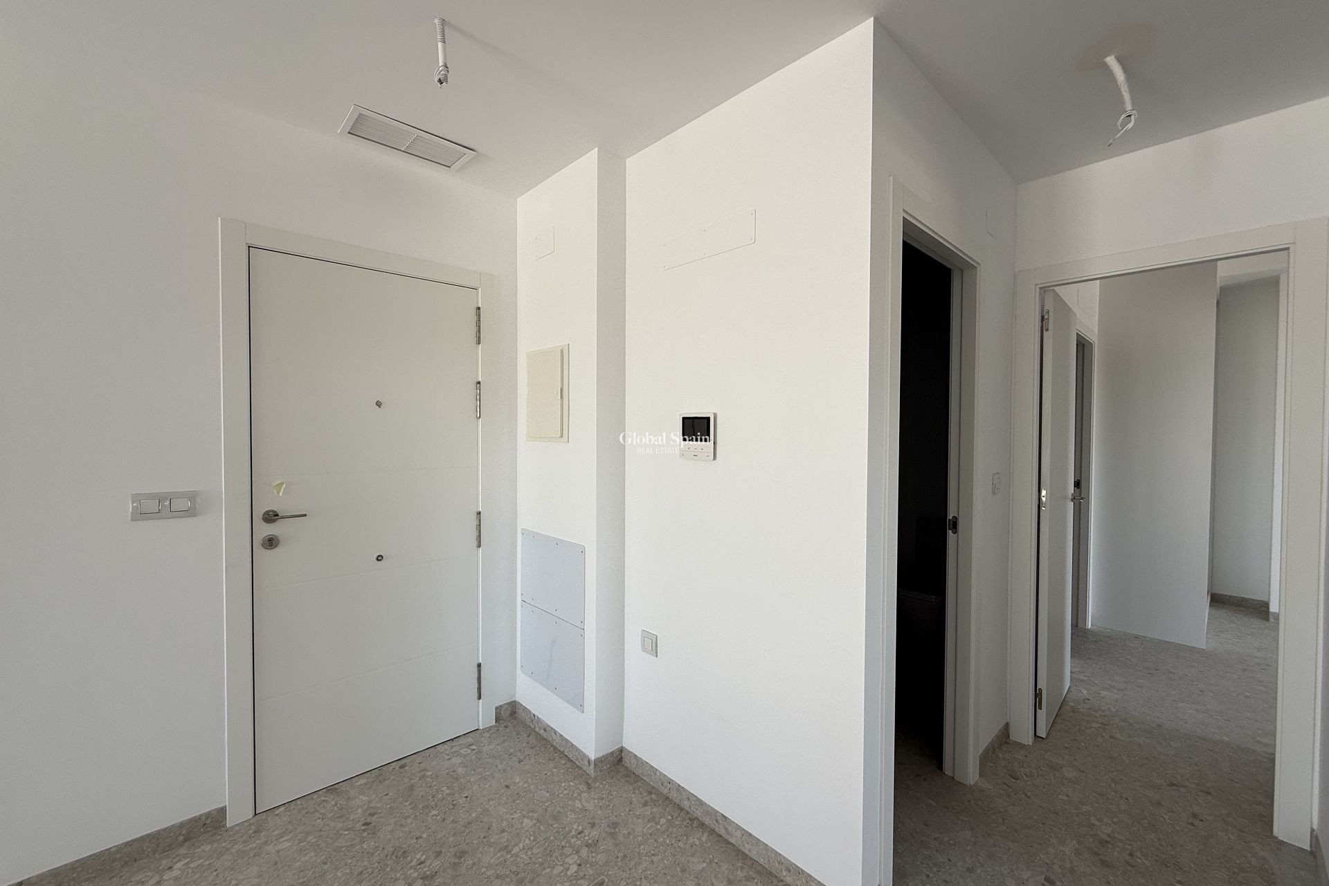 Resale - PENTHOUSE -
SAN MIGUEL DE SALINAS - Inland