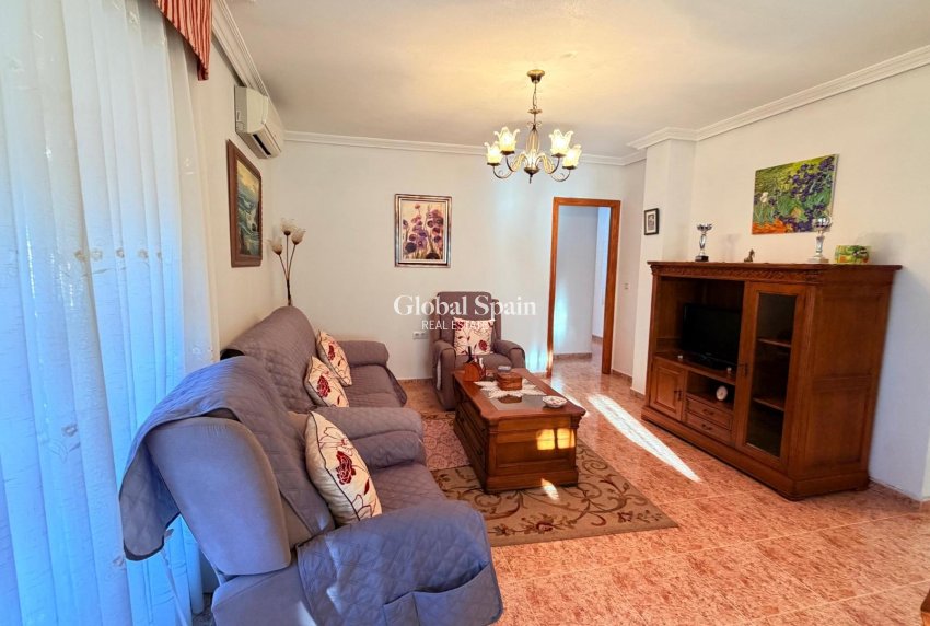 Resale - PENTHOUSE -
TORREVIEJA - Acequion