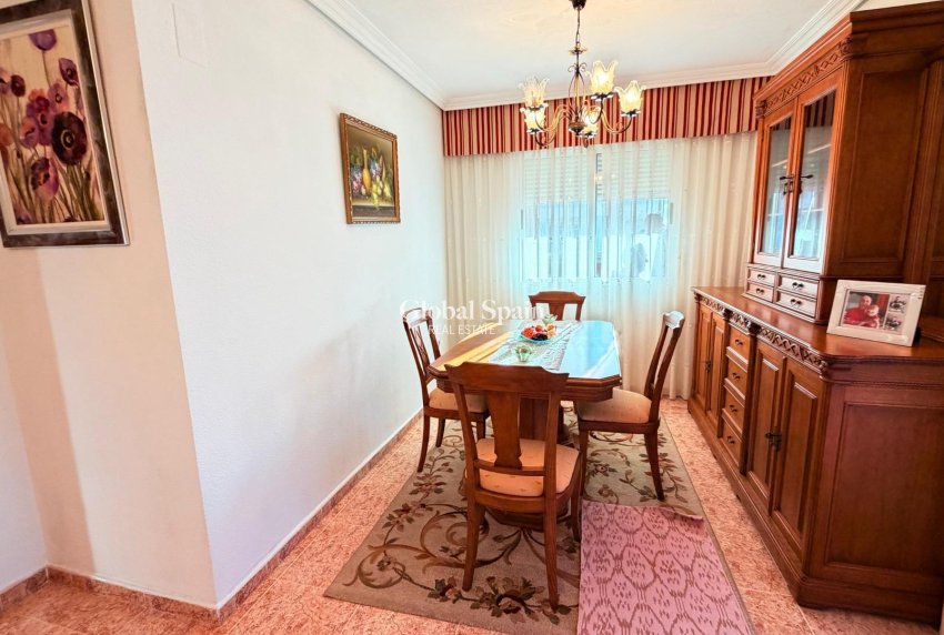 Resale - PENTHOUSE -
TORREVIEJA - Acequion