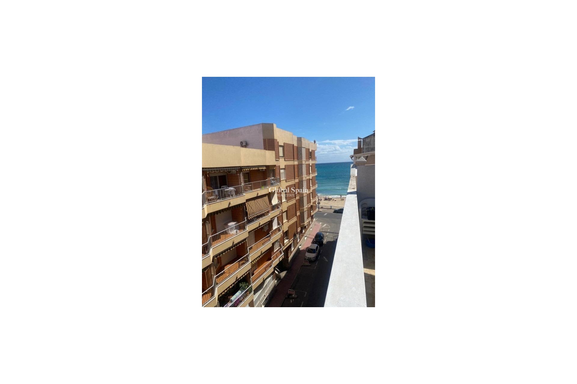 Resale - Penthouse -
TORREVIEJA - Center